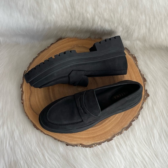 LIKE NEW Portland Leather Patina Zoe chunky platform leather penny loafers - Picture 7 of 13